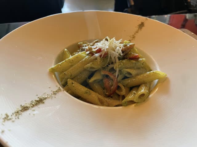 pasta_al_pesto_con_pomodorini